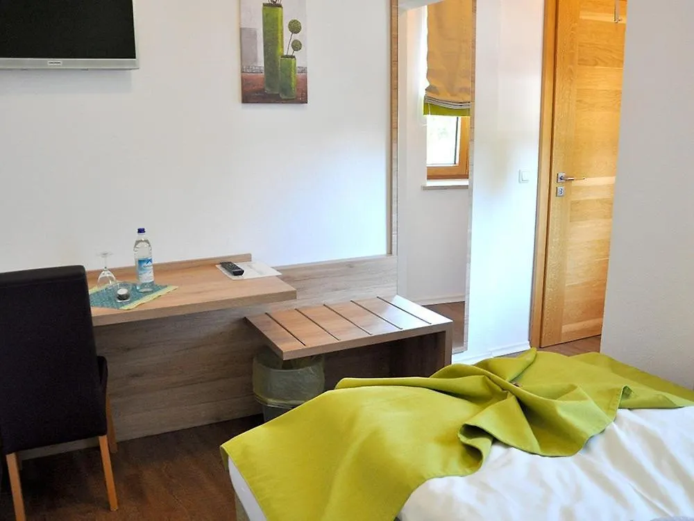 Landgasthaus Zur Linde Pleiskirchen 0*,